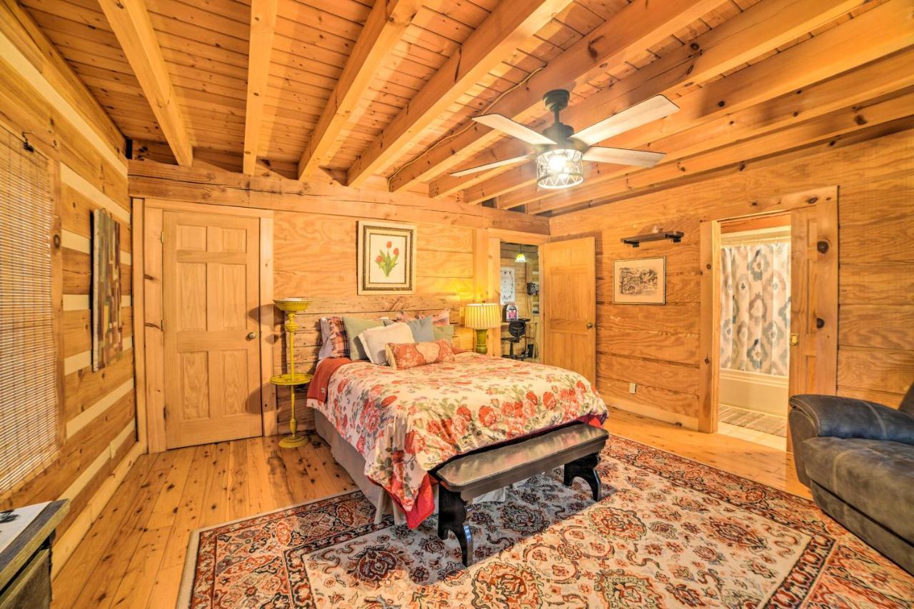 Quiet, Woodsy Retreat Deck And Kentucky Lake Access New Concord Esterno foto